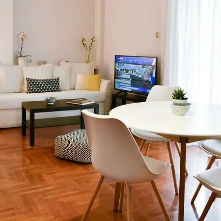 Darsiss 1 - Museum Apartment Atina Dış mekan fotoğraf